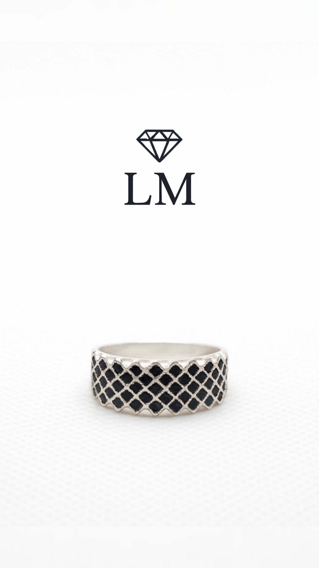 Noir Net – Black Zircon Zigzag Band